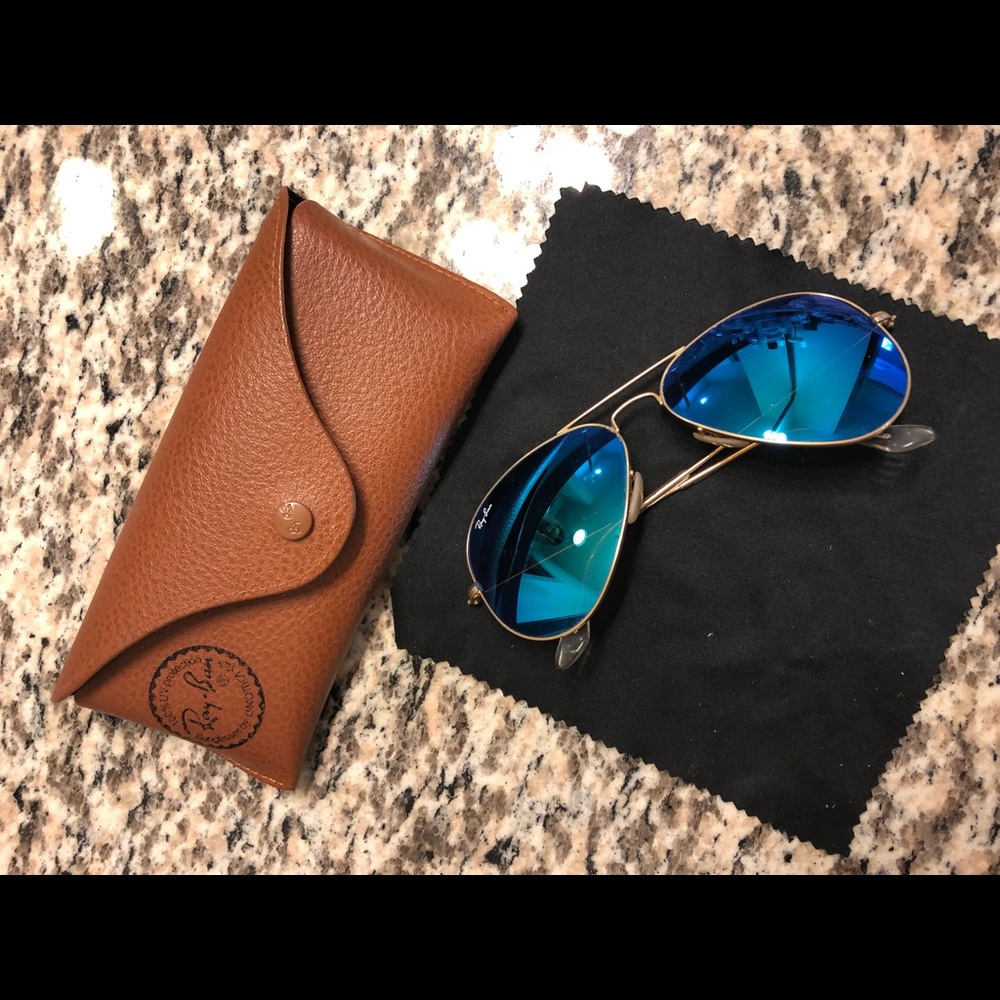 Ray Ban mirror women aviator glasses.